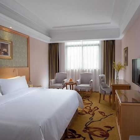 Vienna Hotel Shenzhen Buji Ganli Road Екстериор снимка