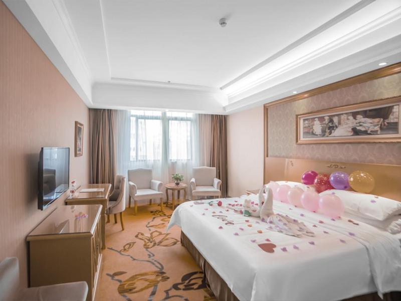 Vienna Hotel Shenzhen Buji Ganli Road Екстериор снимка